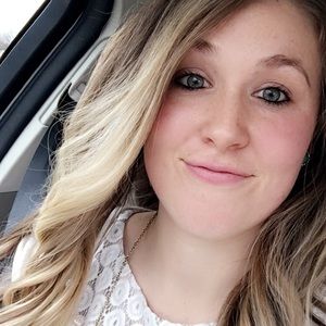 Meet your Posher, Cara